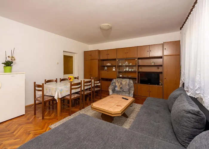 Antonio Apartment