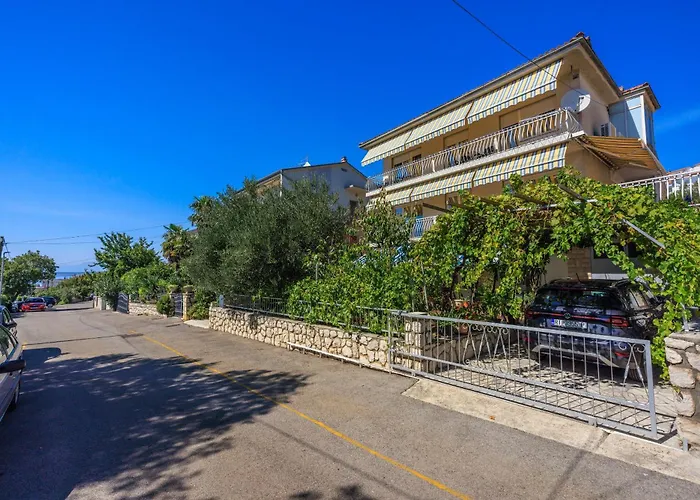 Antonio Apartment